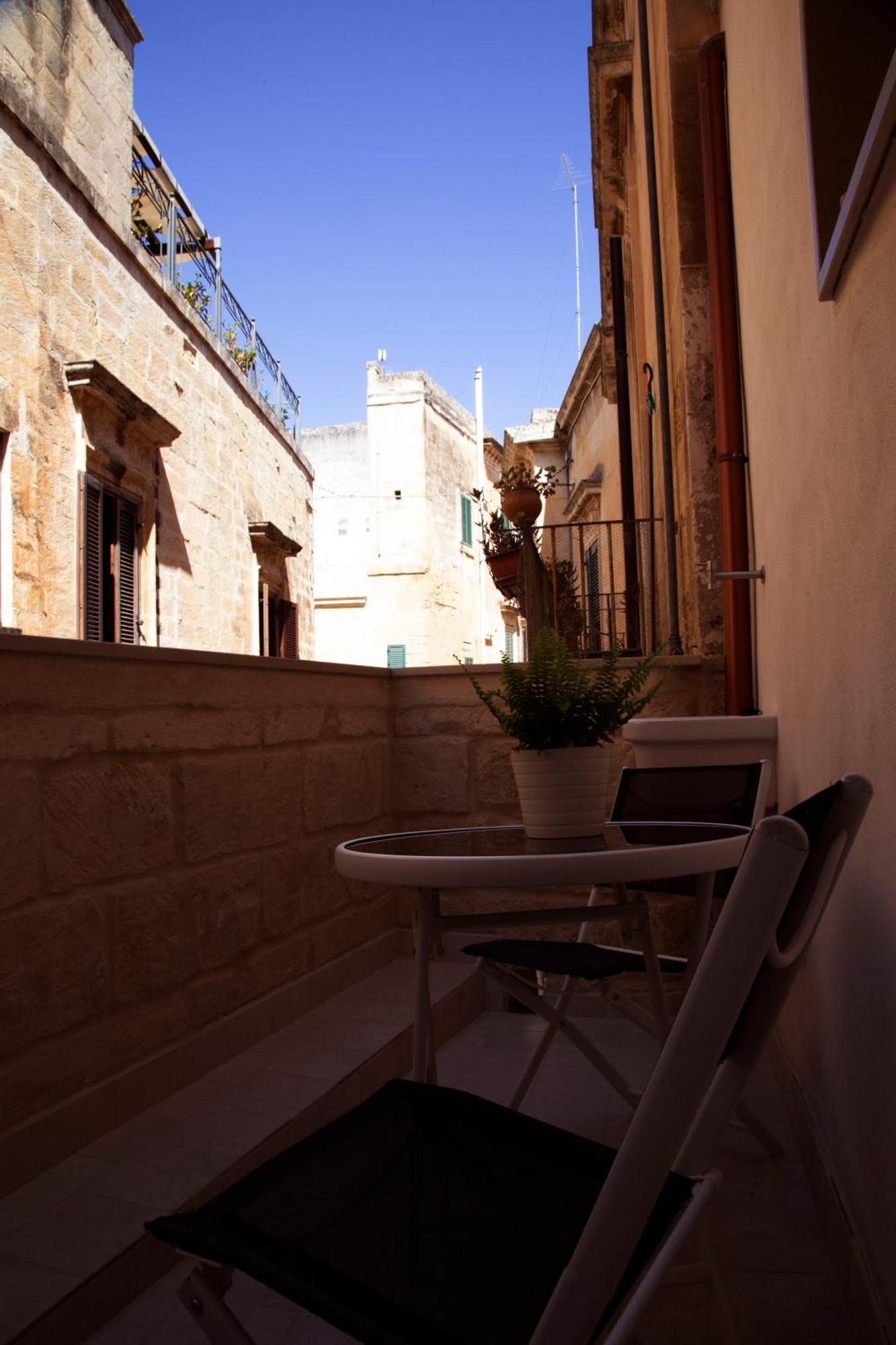 Casa Sole Lägenhet Lecce Exteriör bild